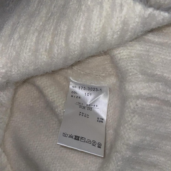 Liz Lisa Fuzzy Turtle Neck Lace Up Sleeve Open Shoulder Sweater - Picture 5 of 5